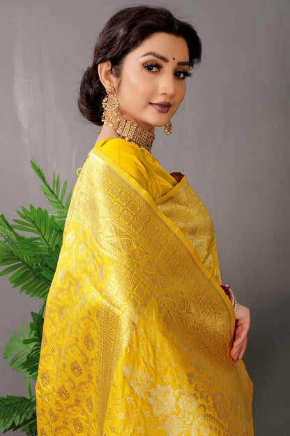 Yellow Color Beautiful Kanchipuram Pure Silk Saree