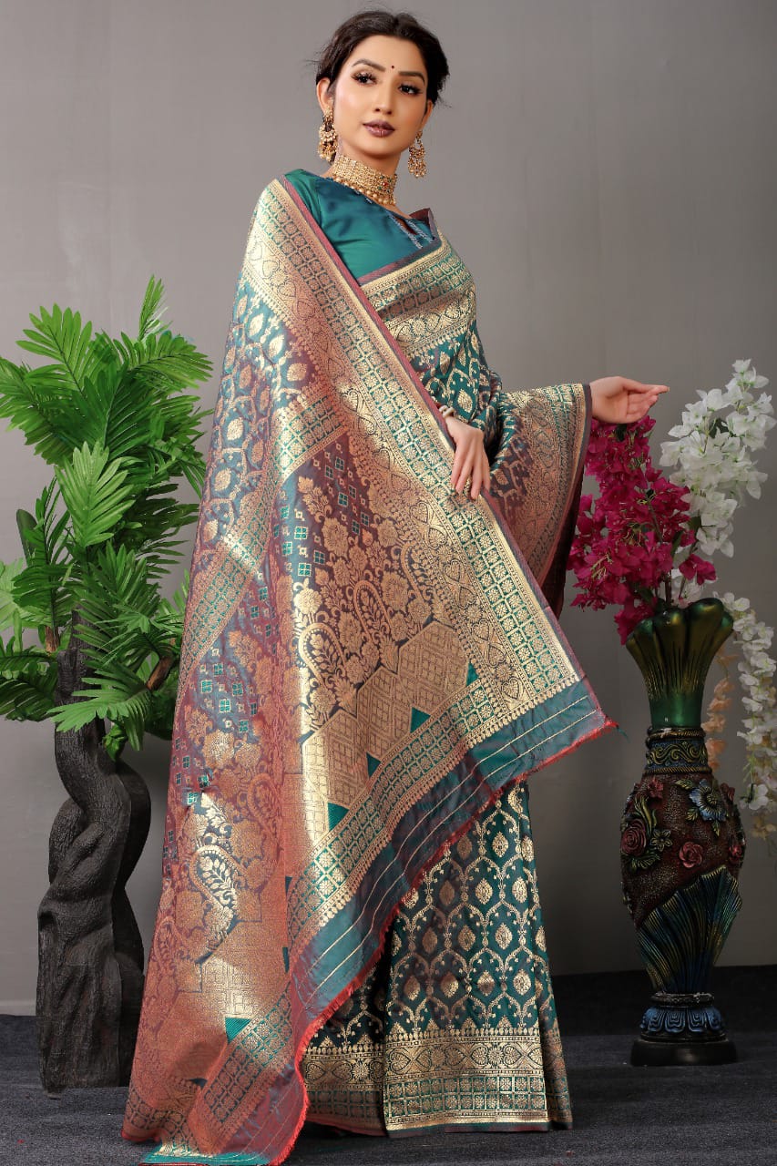 Morpitch Color Beautiful Kanchipuram Pure Silk Saree