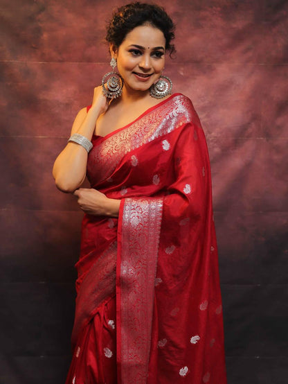 Red Color Beautiful Banarasi Lichi Silk Saree