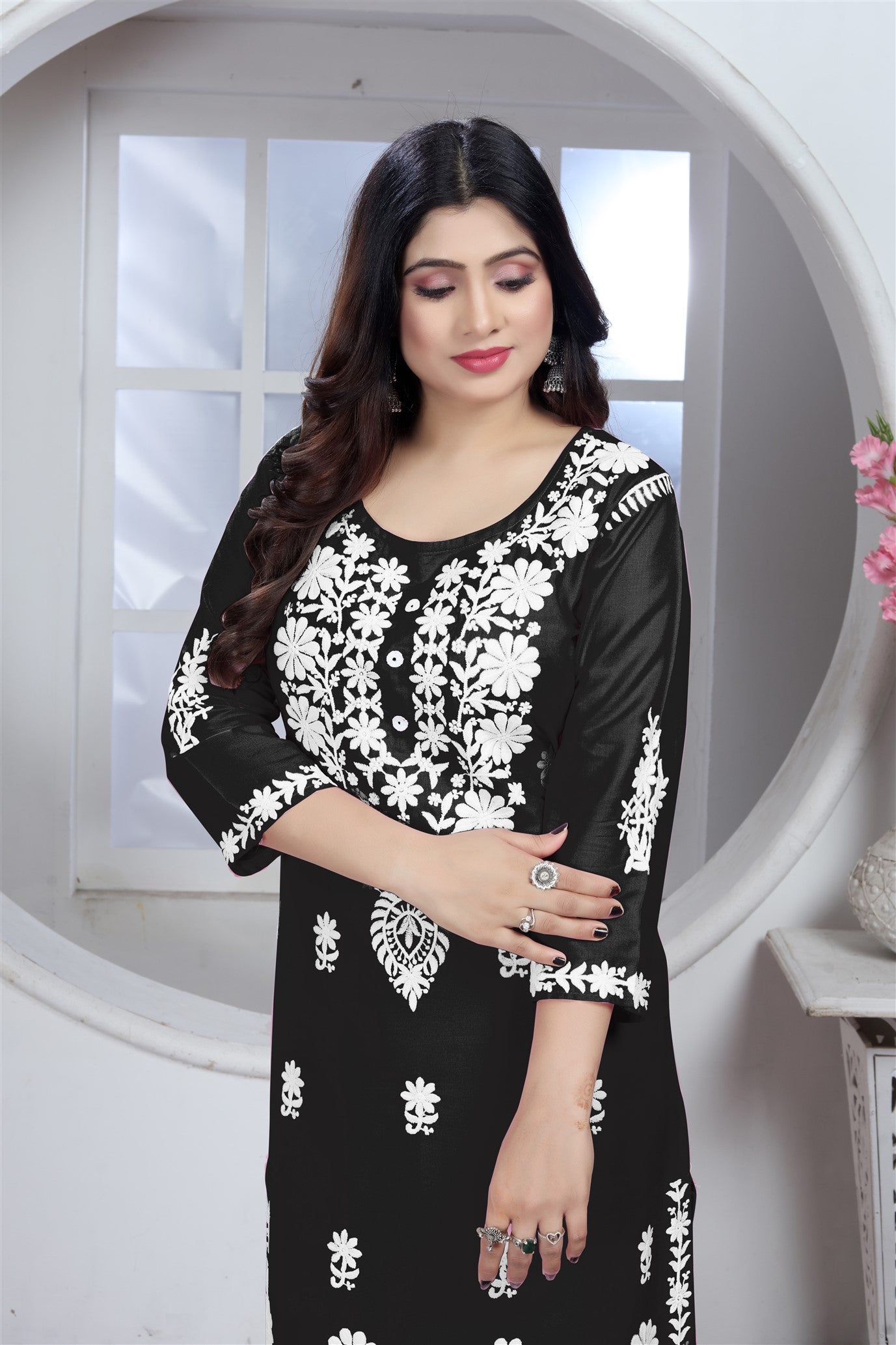 Rayon Elegant Chikankari Kurti With Pant Set in Color Black