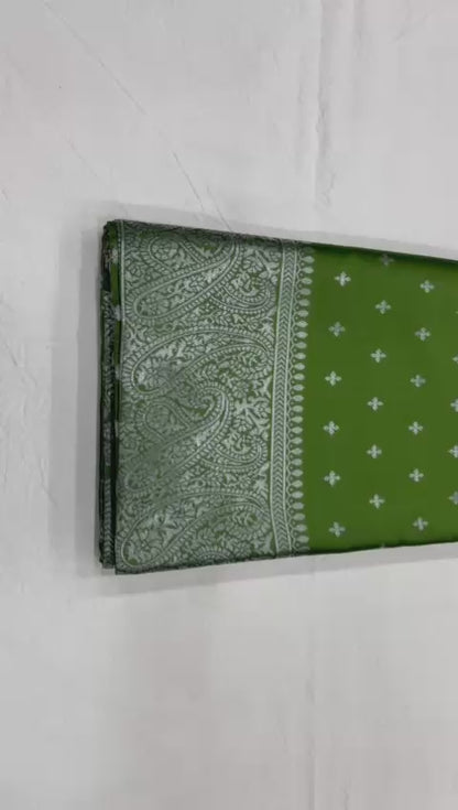 Green Color beautiful Banarasi Silk Saree