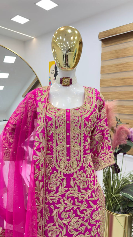 Pink Color PArtywear Dress in Chinon Fabric