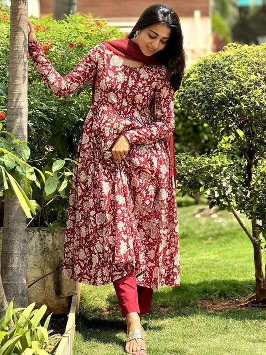 Red Color Beautiful Cotton Wear Dress