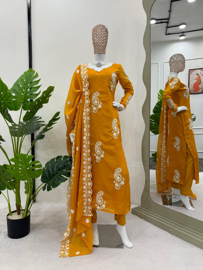 Suit On Tibby Silk Febric With Inner And Thred Work And Pent On Crep Febric And Dupatta