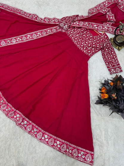 Red color gown in georgete fabric