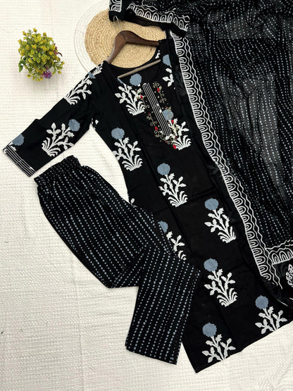 Black Color Beautiful Cotton Dress