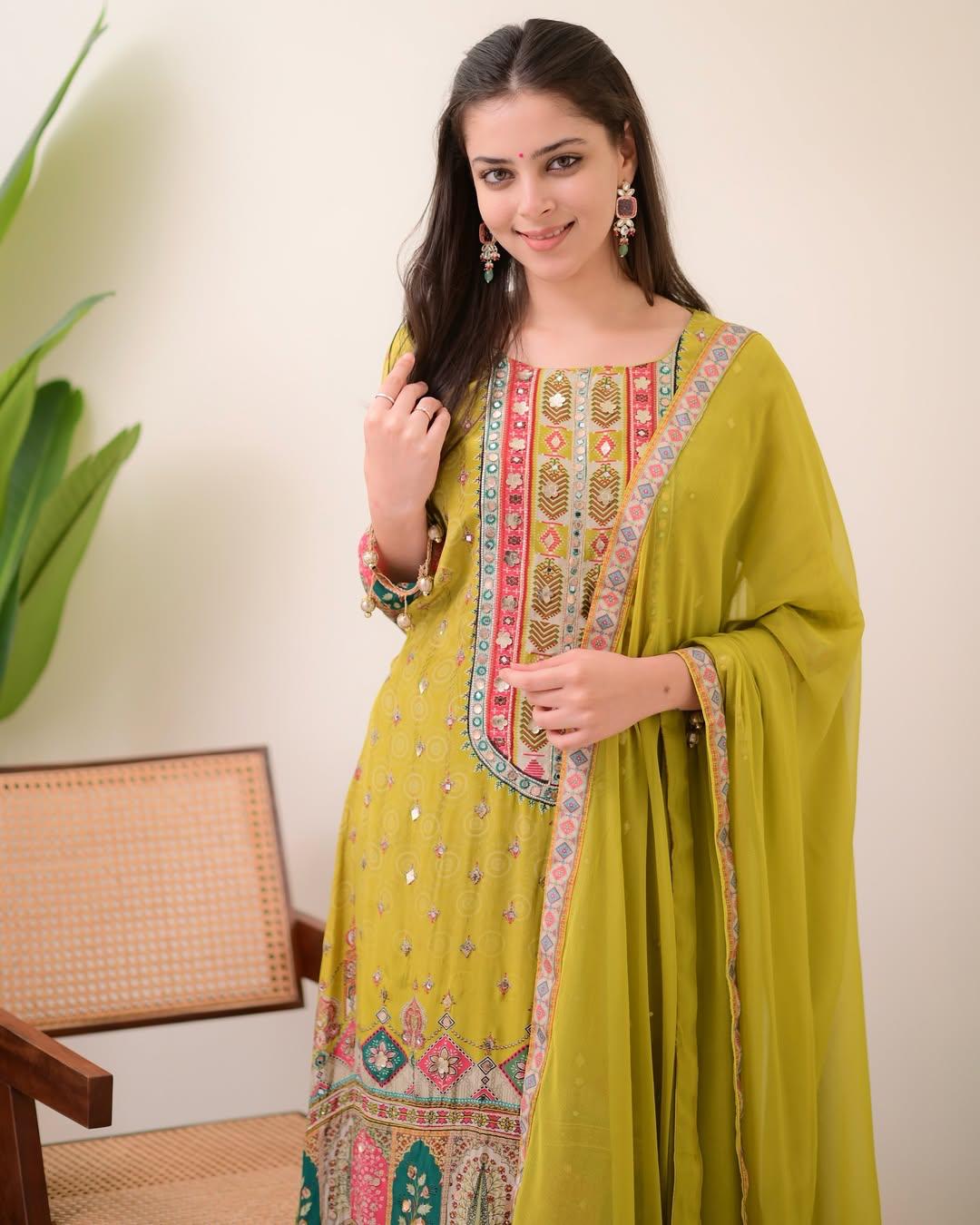 Yellow Color Beautiful Partywear Dress in Muslin Cotton Fabric