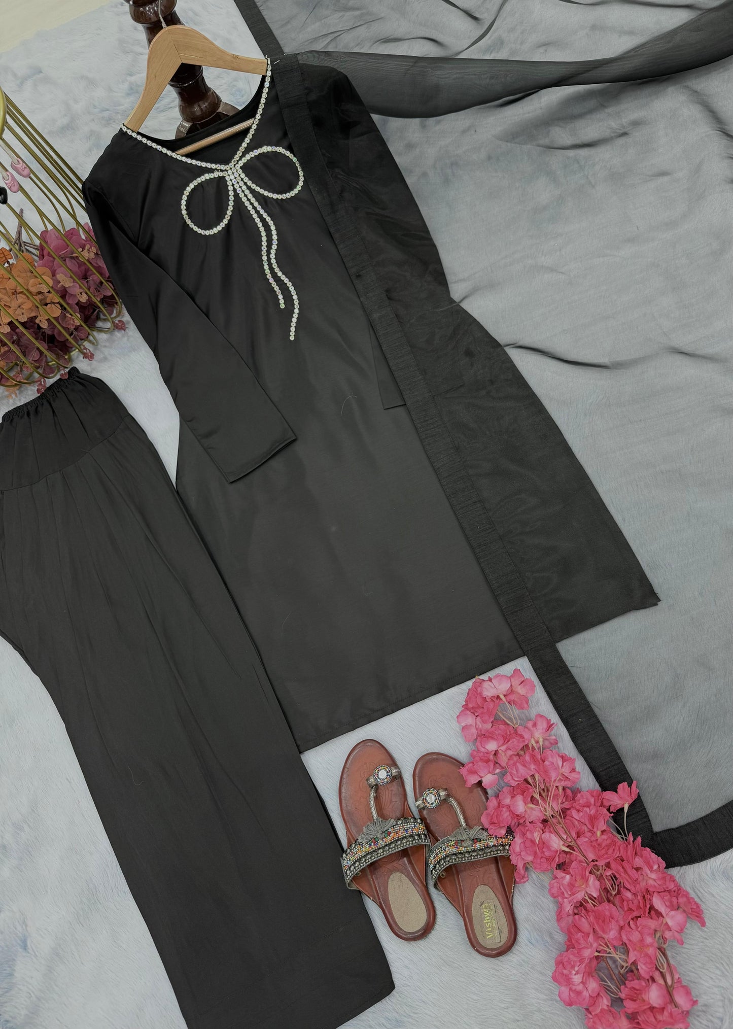 Đěsigner Party Wear Look Pur Natural Crepe Top & Palazzo With Dupatta Set