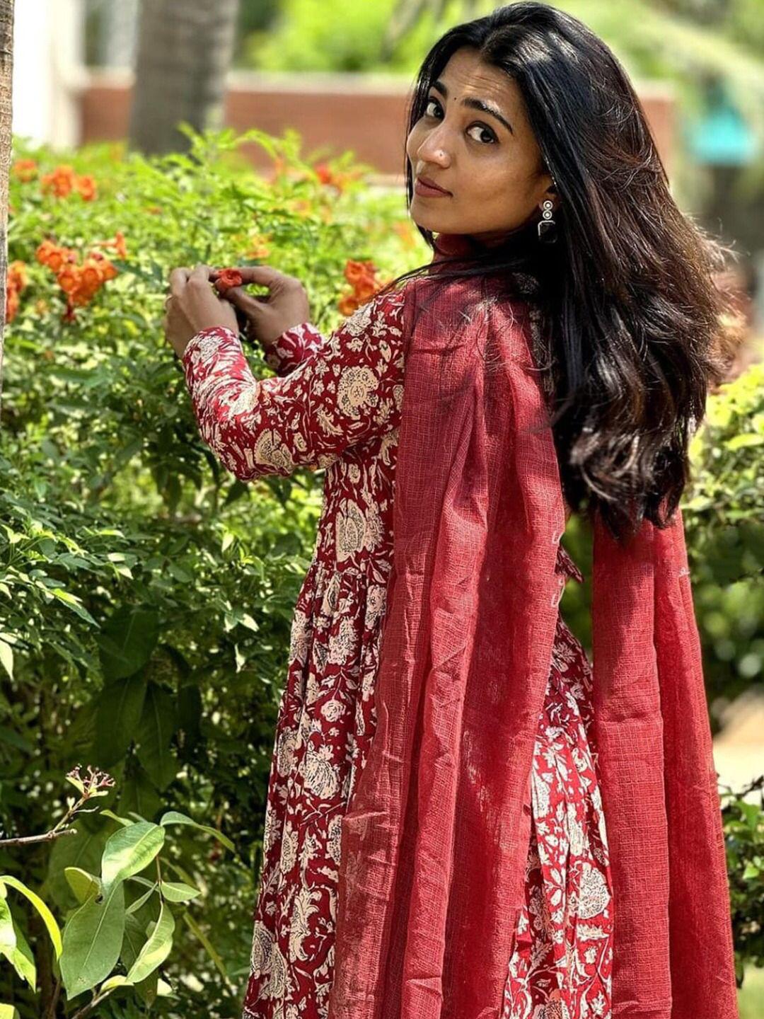 Red Color Beautiful Cotton Wear Dress