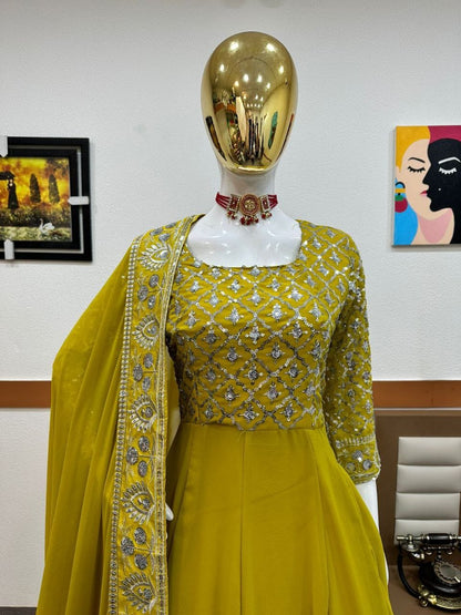 yellow color gown in georgete fabric