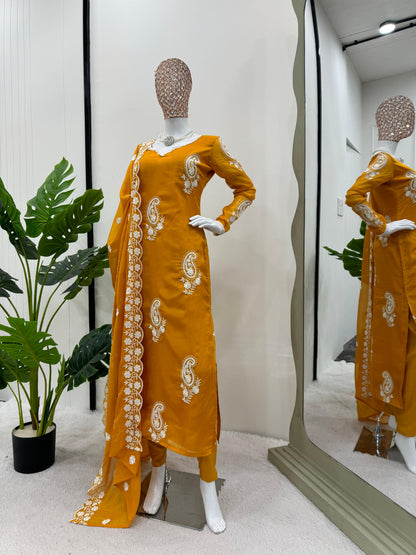 Suit On Tibby Silk Febric With Inner And Thred Work And Pent On Crep Febric And Dupatta