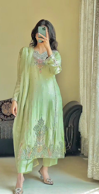 Light Green Color Beautiful Partywear Dress in Georgette Fabric