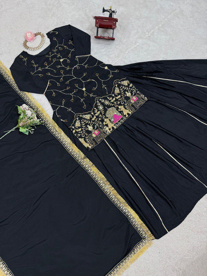 black Color Beauitful Lehenga Dress in Crep silk FAbric