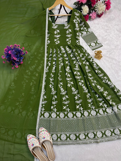 Beautiful Green Color Anarakli Gown in Georgette Fabric