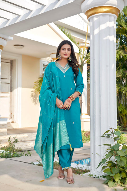 designers kurti pent dupatta set in roman silk fabric