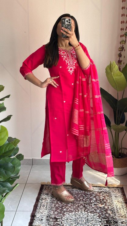 Pink color summer Wear Dress in Roman silk Fabric