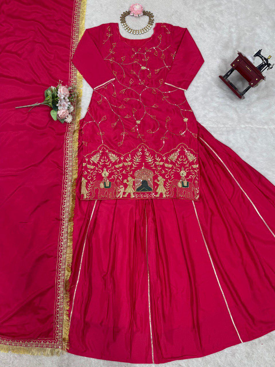Pink Color Beauitful Lehenga Dress in Crep silk FAbric