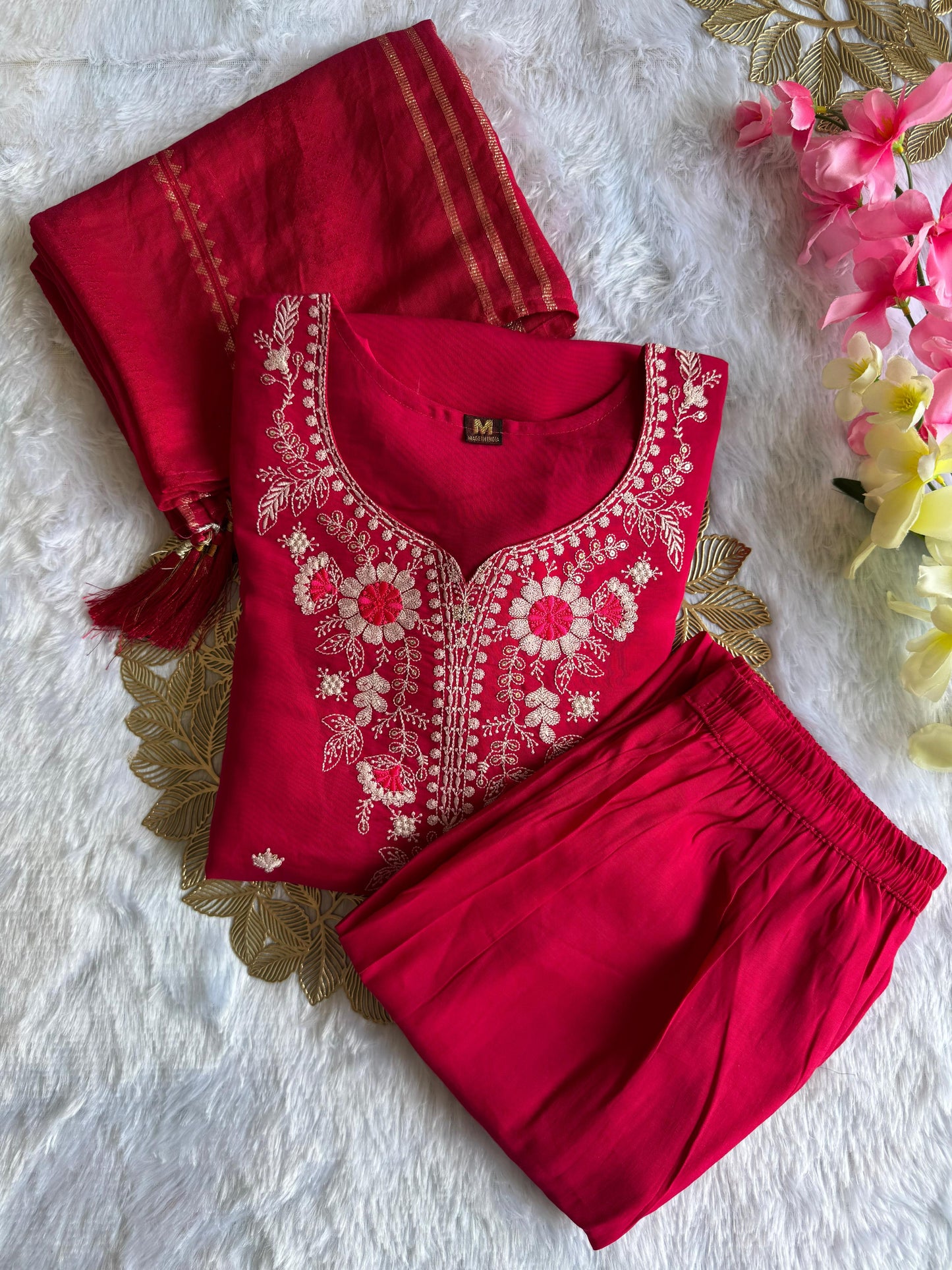 Pink color summer Wear Dress in Roman silk Fabric